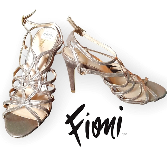 FIONI golden gladiator greek goddess buckle stiletto open toe heels Size 8.5 - Picture 10 of 12